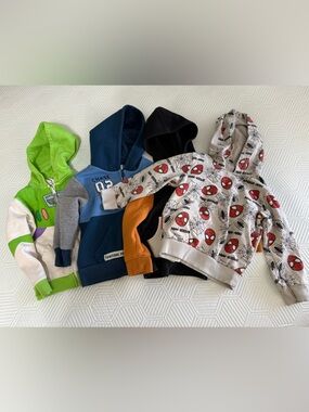 Lot of 4 Hoodies Boy size 3 T Spider man, Paw patrol, Buzz Lightyear